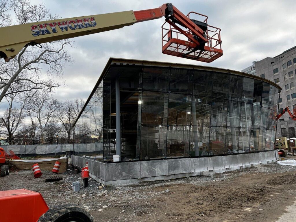 Entrance Headhouse glass curtain wall installation is well underway.