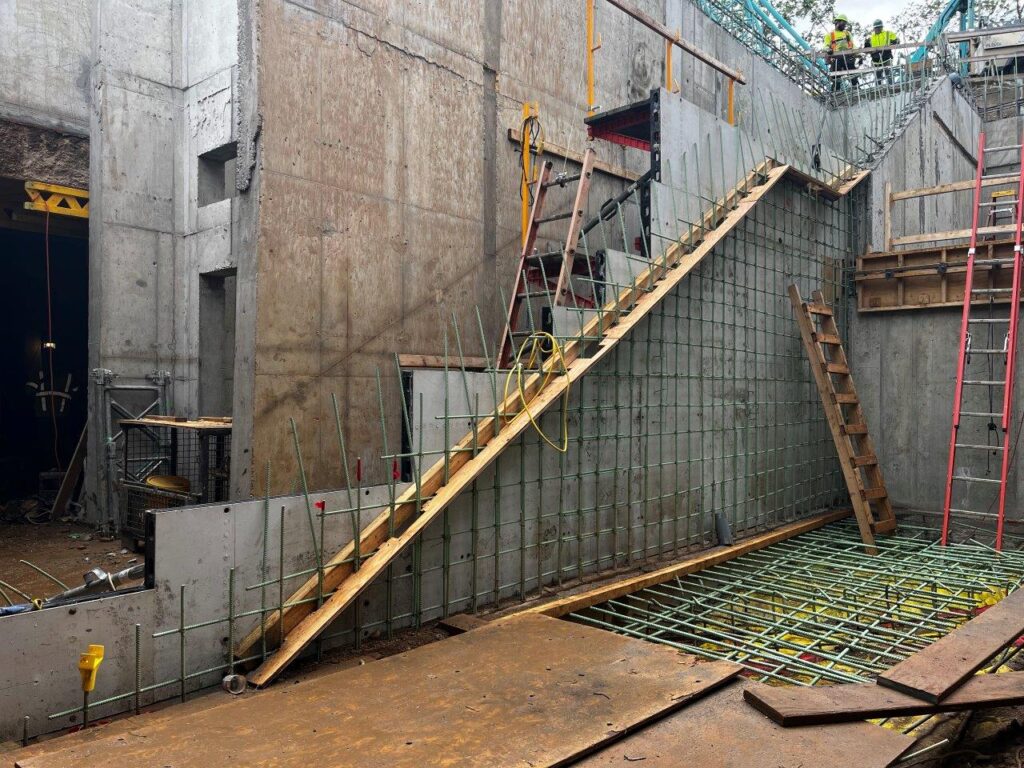 The south staircase interior wall reinforcing steel has now been installed.