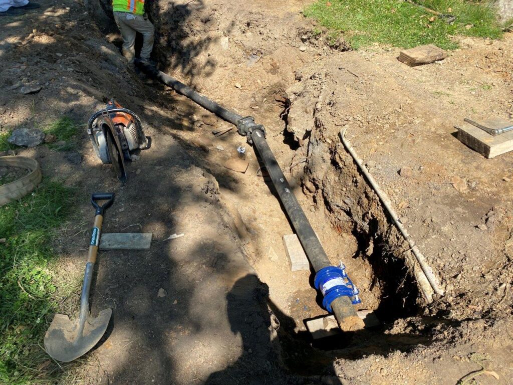 Relocated 4” diameter domestic water service for Franklin Square Park is now tied-in.